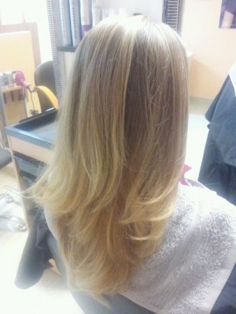 barvení technikou Balayage (efekt zesvětlení jako od sluníčka)